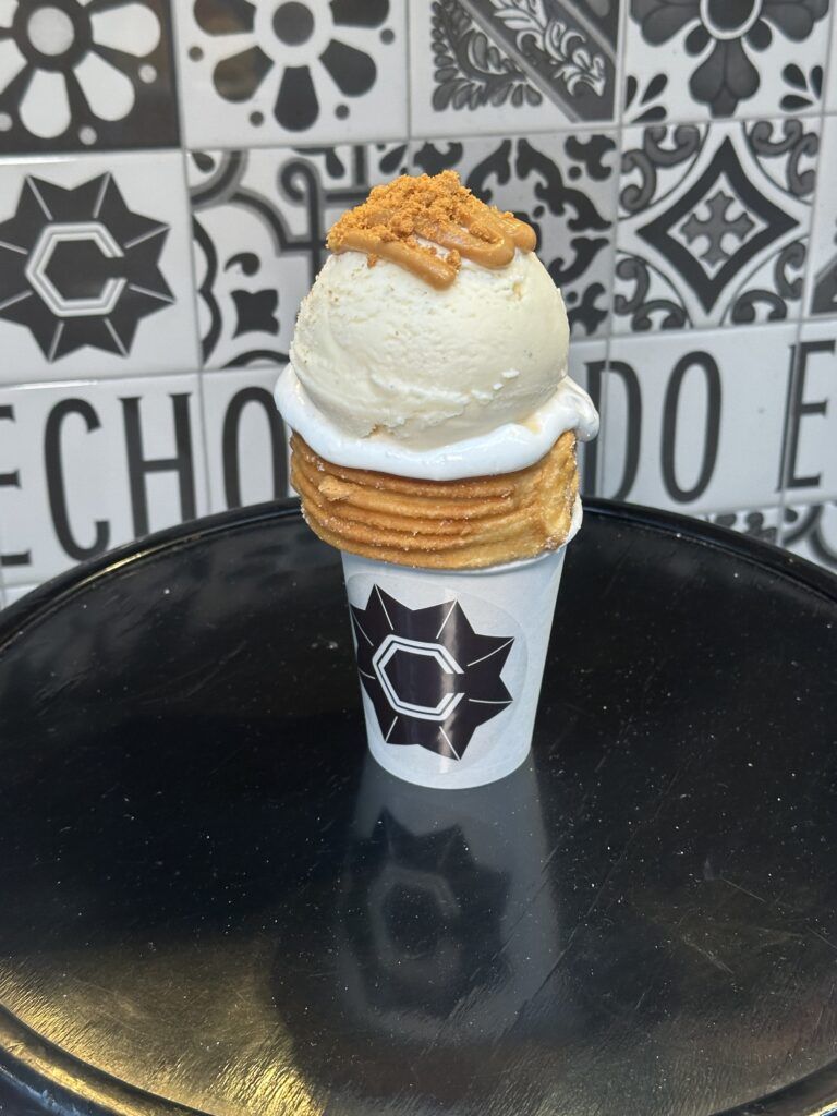 donnut churro with icecream