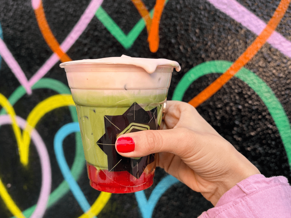 matcha latte at la churreria